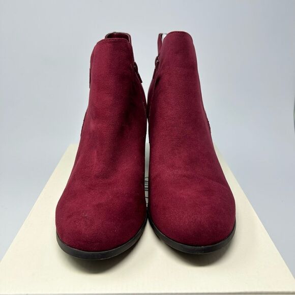 Style & Co Masrinaa Booties - Picture 3 of 9